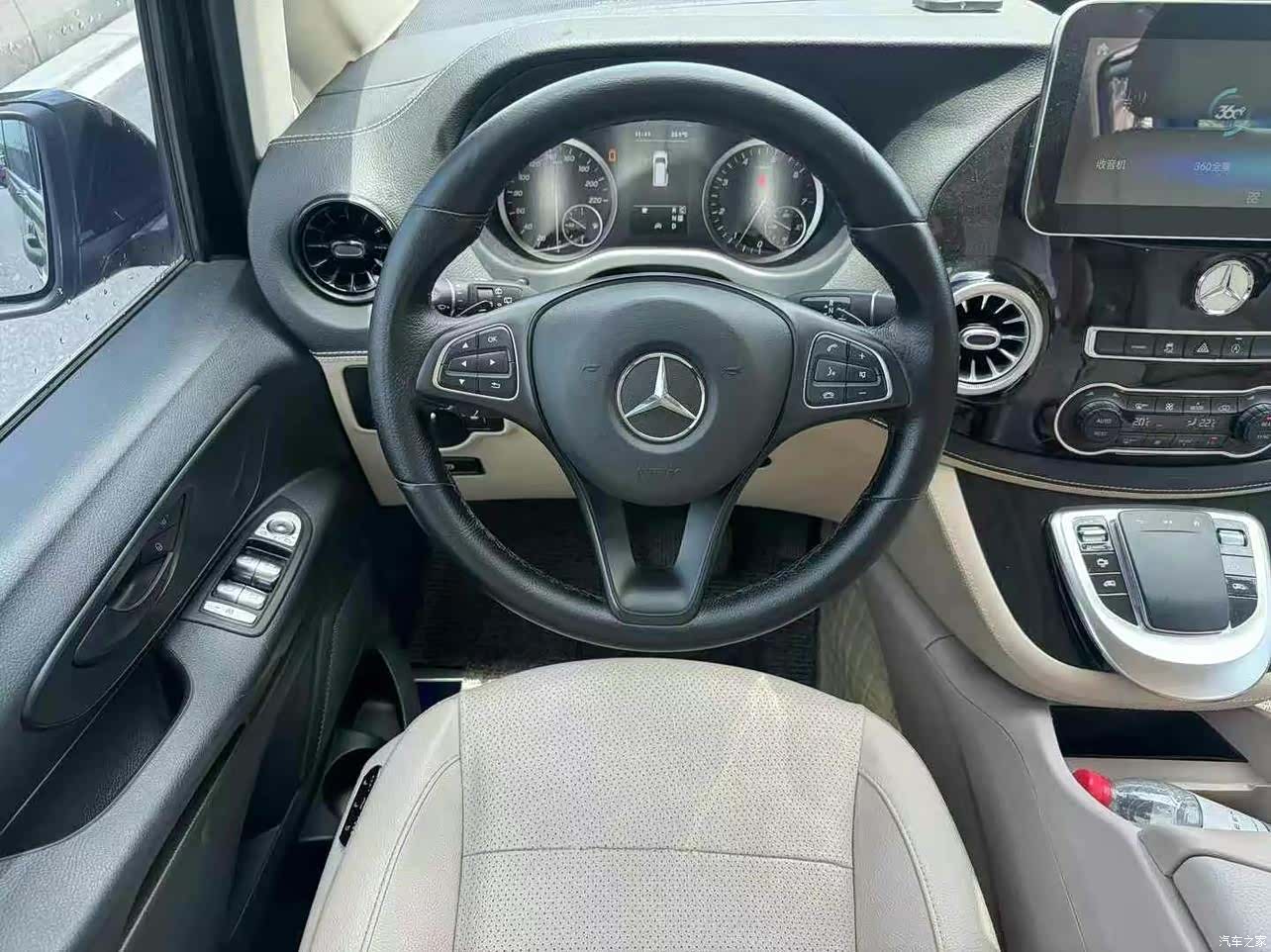 Mercedes-Benz 7, 2022 7