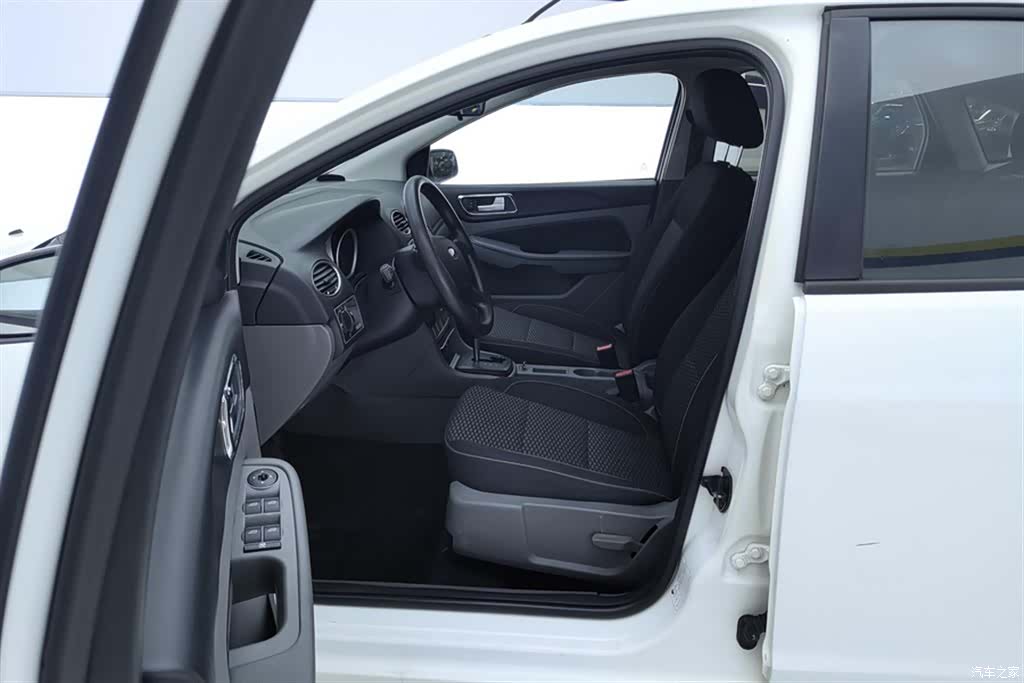 Ford Focus, 2013 9