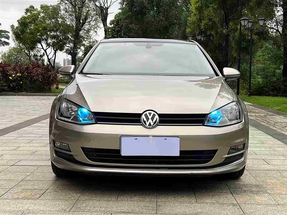 Volkswagen golf