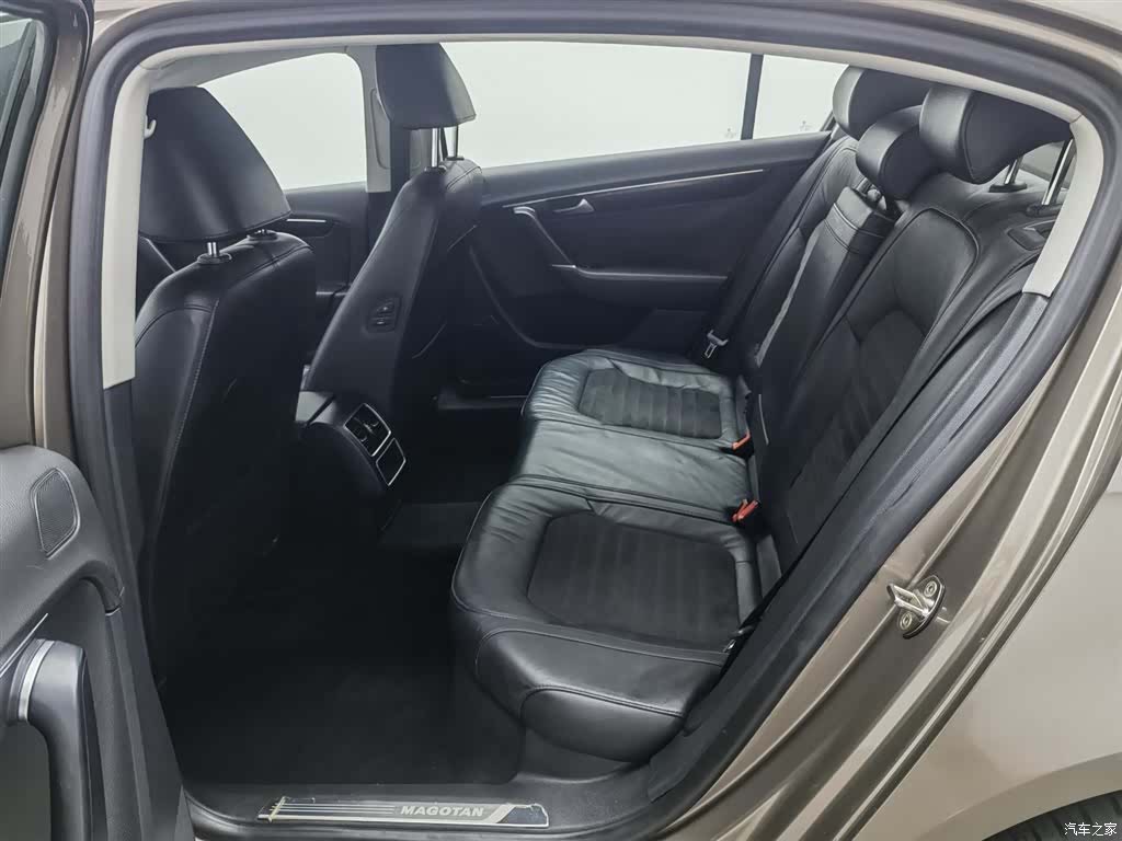 Volkswagen Magotan, 2015 15