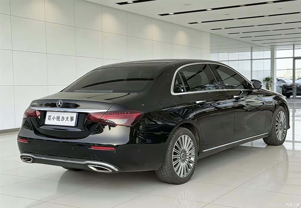 Mercedes-Benz E-Class, 2023 6
