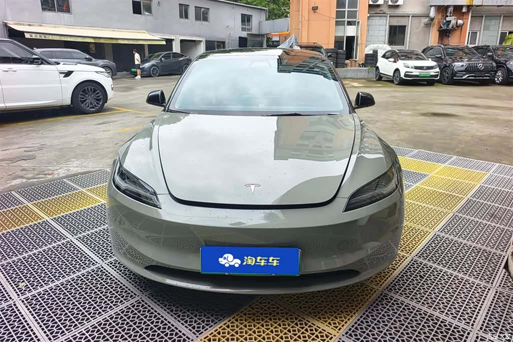 Tesla Model 3, 2024 2