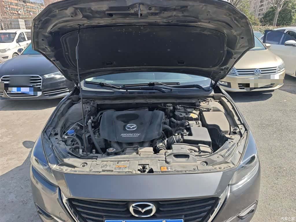 Mazda Mazda3, 2019 20
