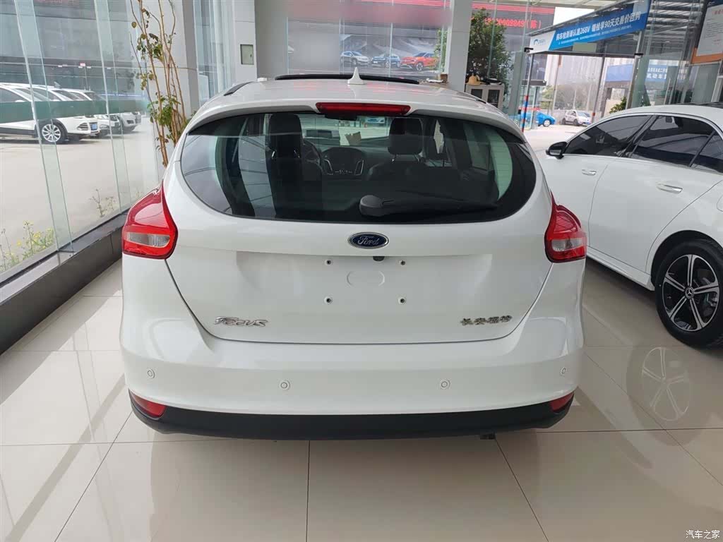 Ford Focus, 2018 6