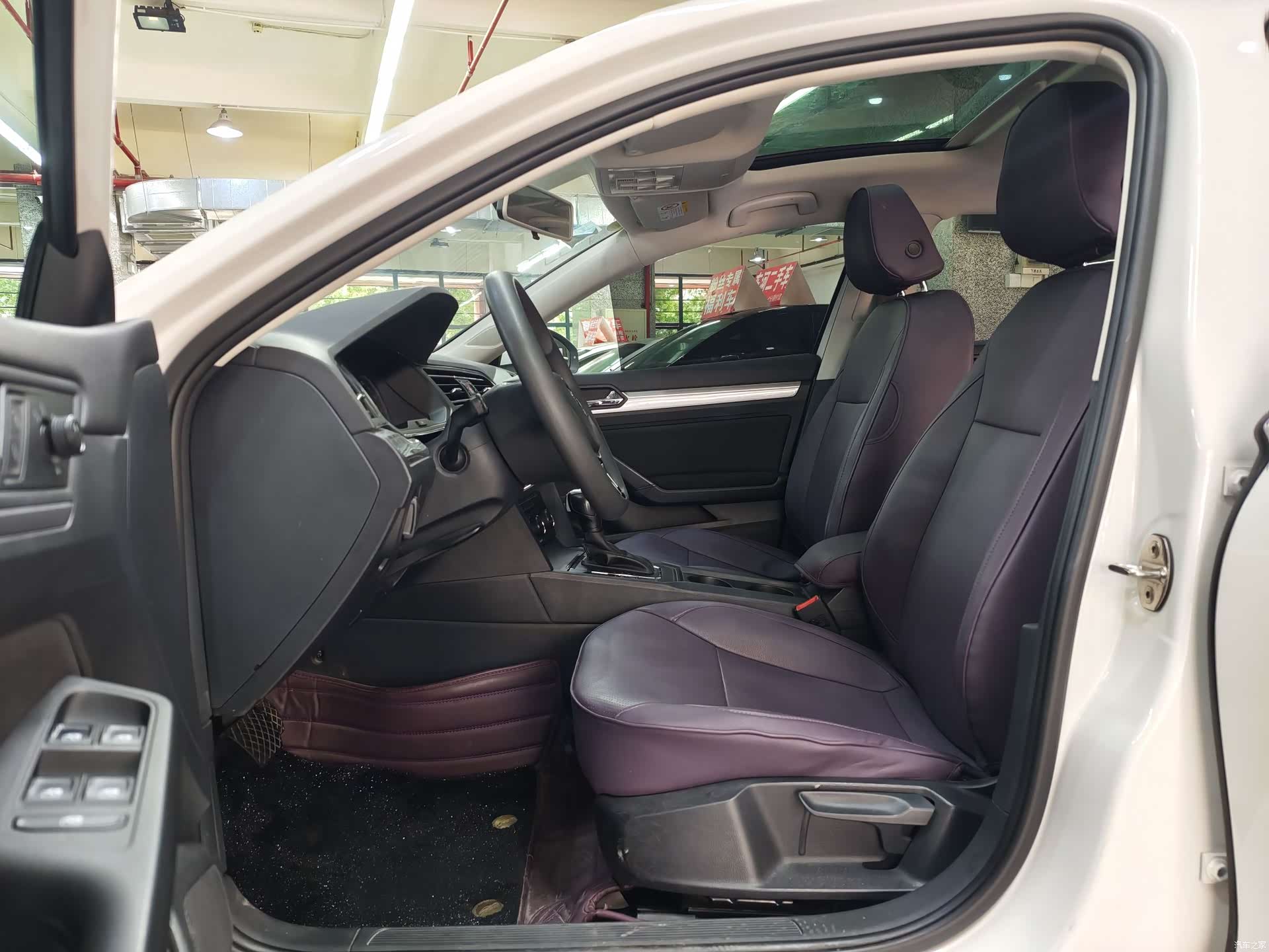 Volkswagen Lamando, 2020 4