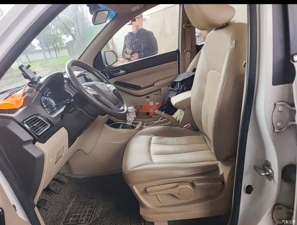 Wuling 730, 2016 15