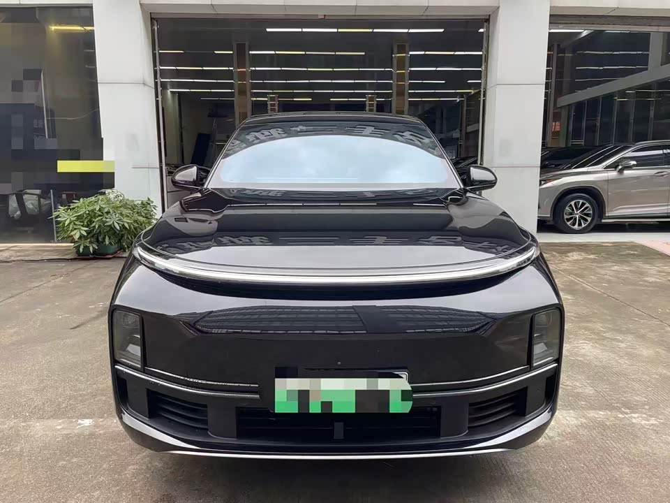 Li Auto Ideal L9