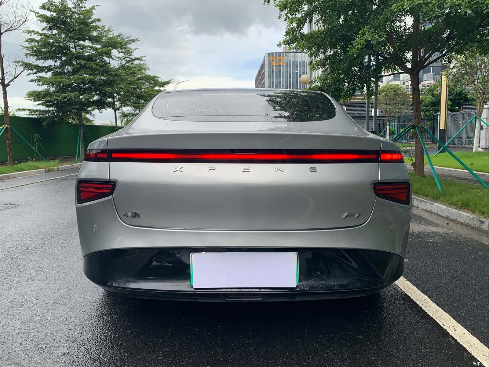 Xpeng P7, 2022 все фото