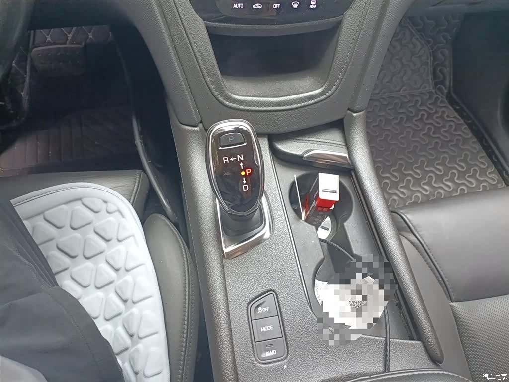 Cadillac XT5, 2017 10