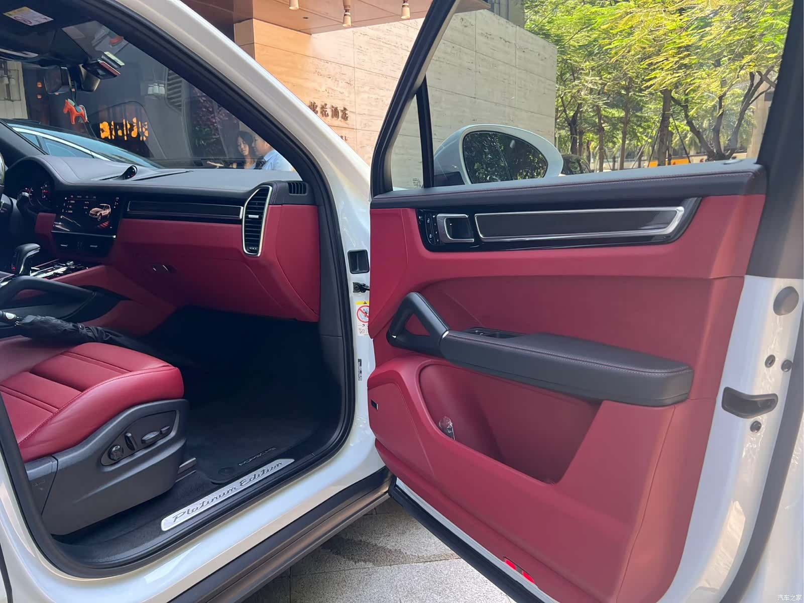 Porsche Cayenne, 2023 4