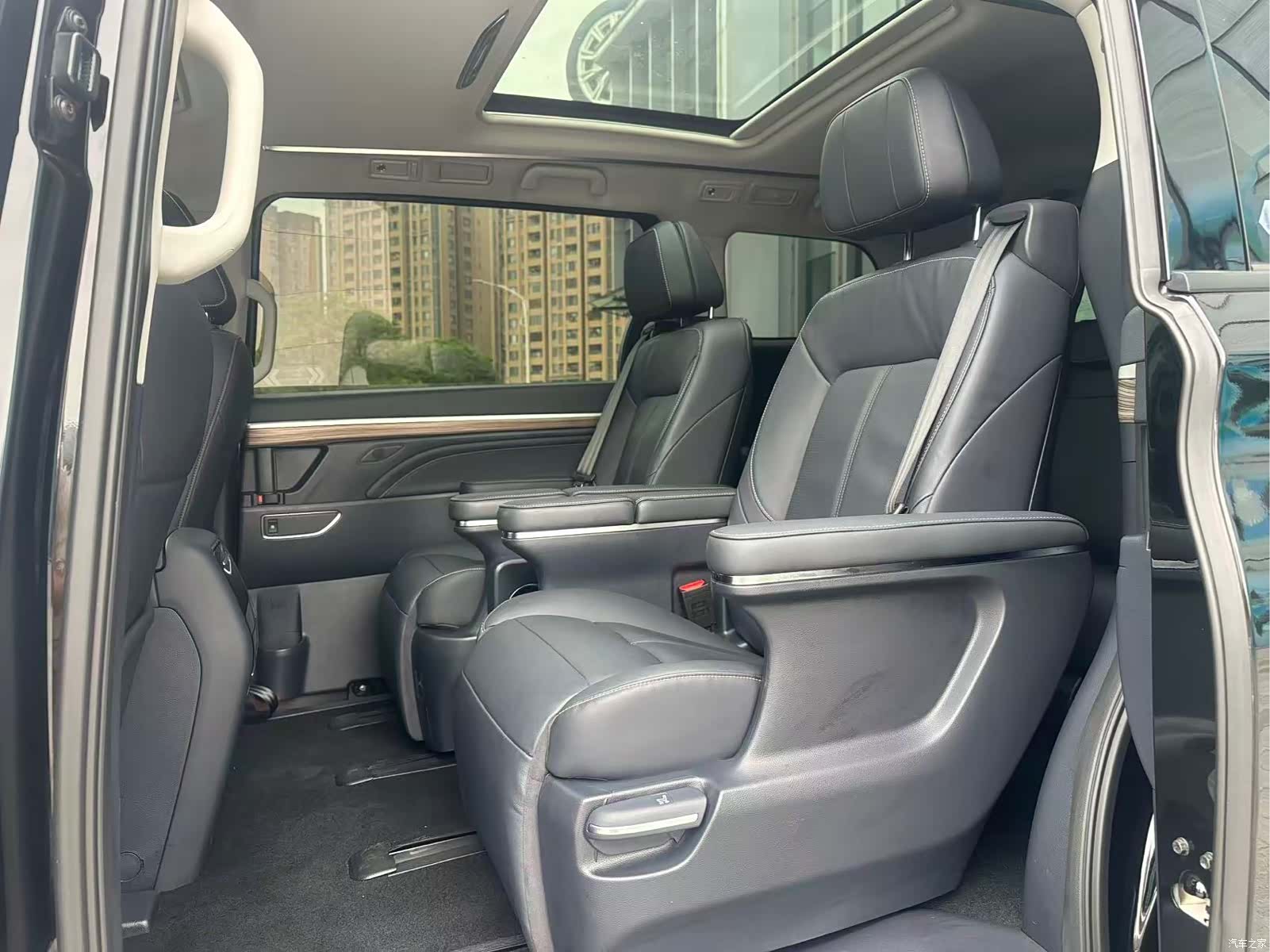 Trumpchi M8, 2022 19