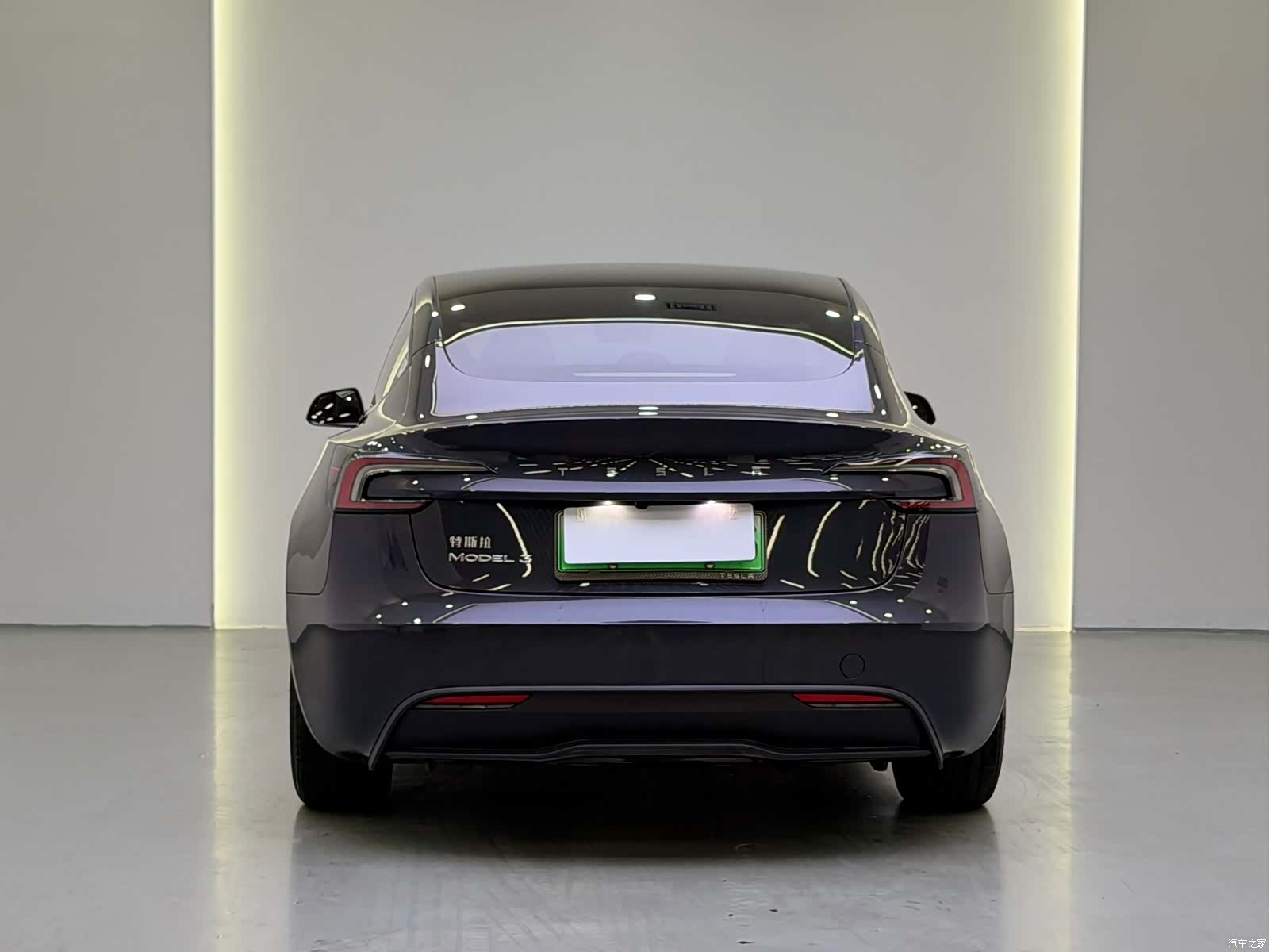 Tesla Model 3, 2024 все фото