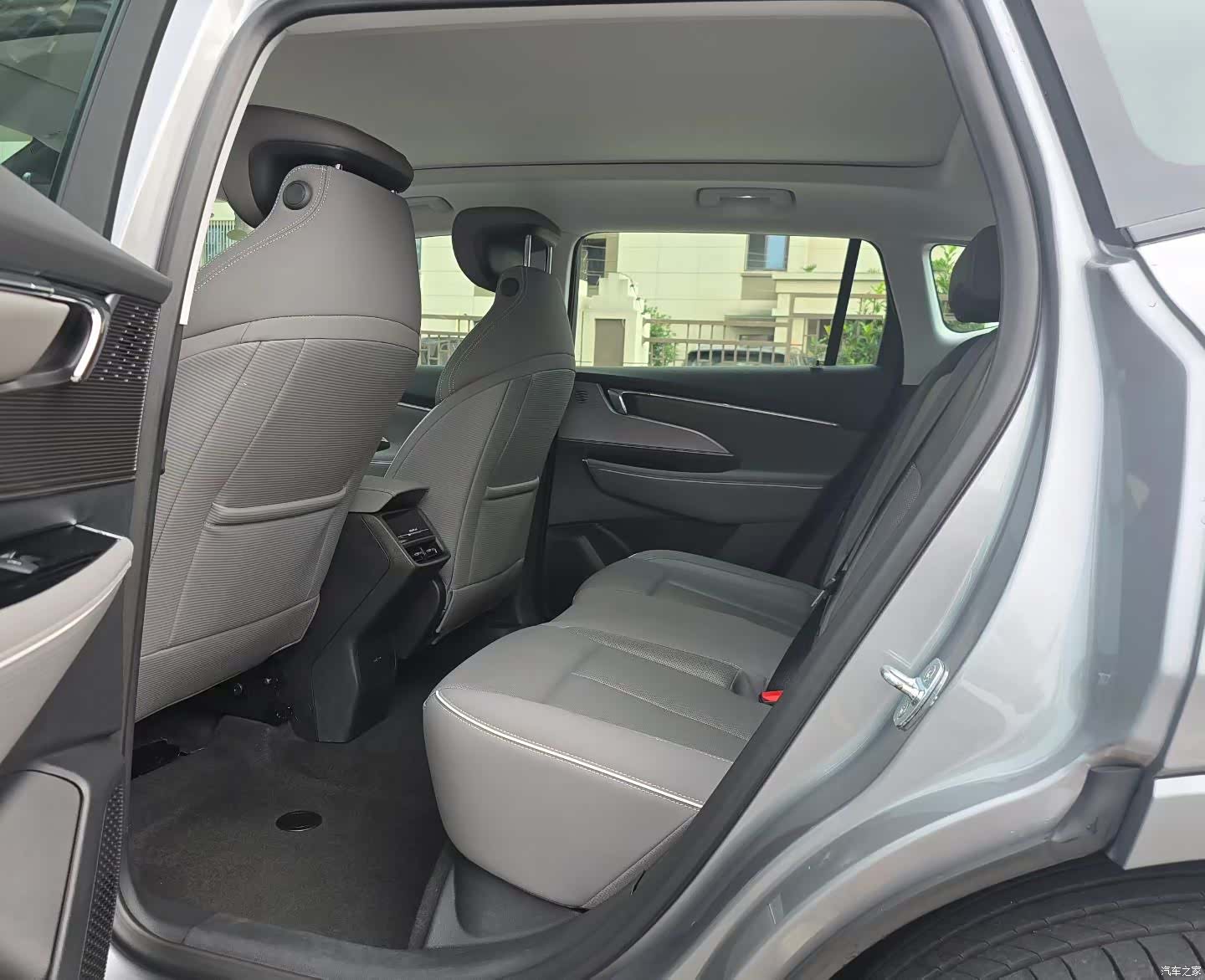 Buick E5, 2023 все фото