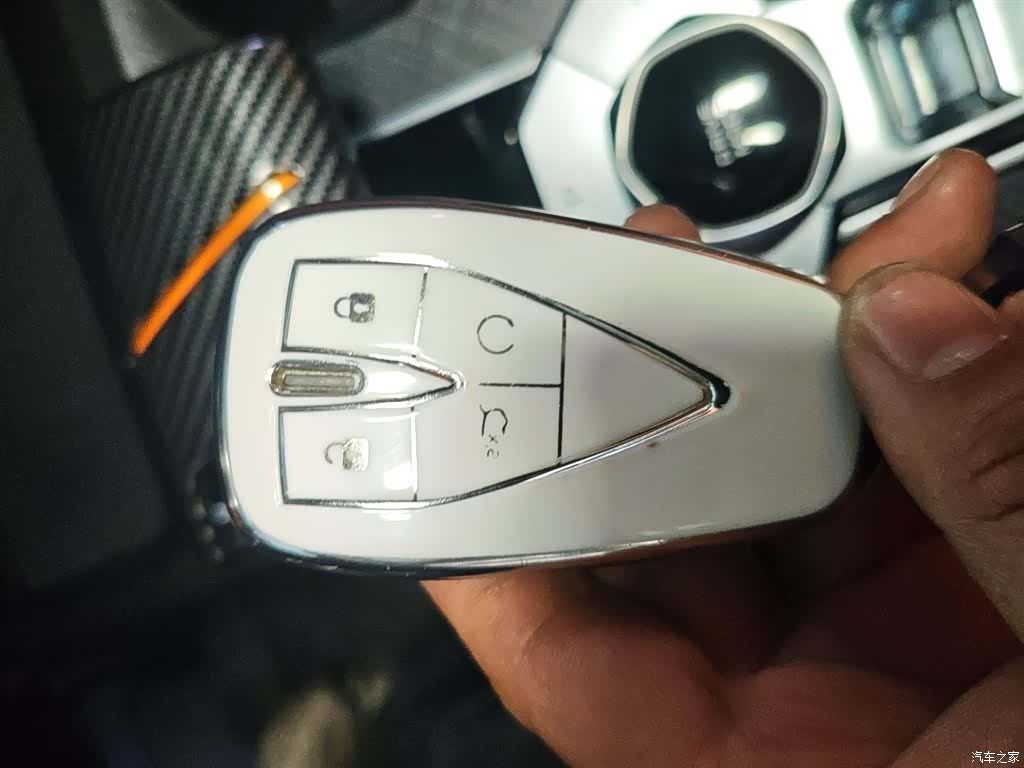 Changan UNI-V, 2023 9