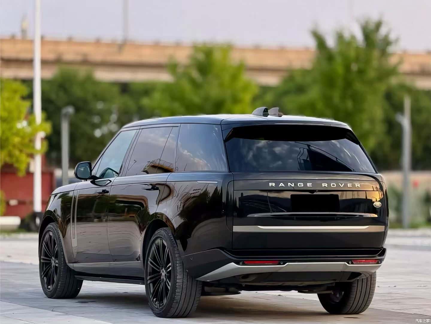 Land Rover Range Rover, 2023 14