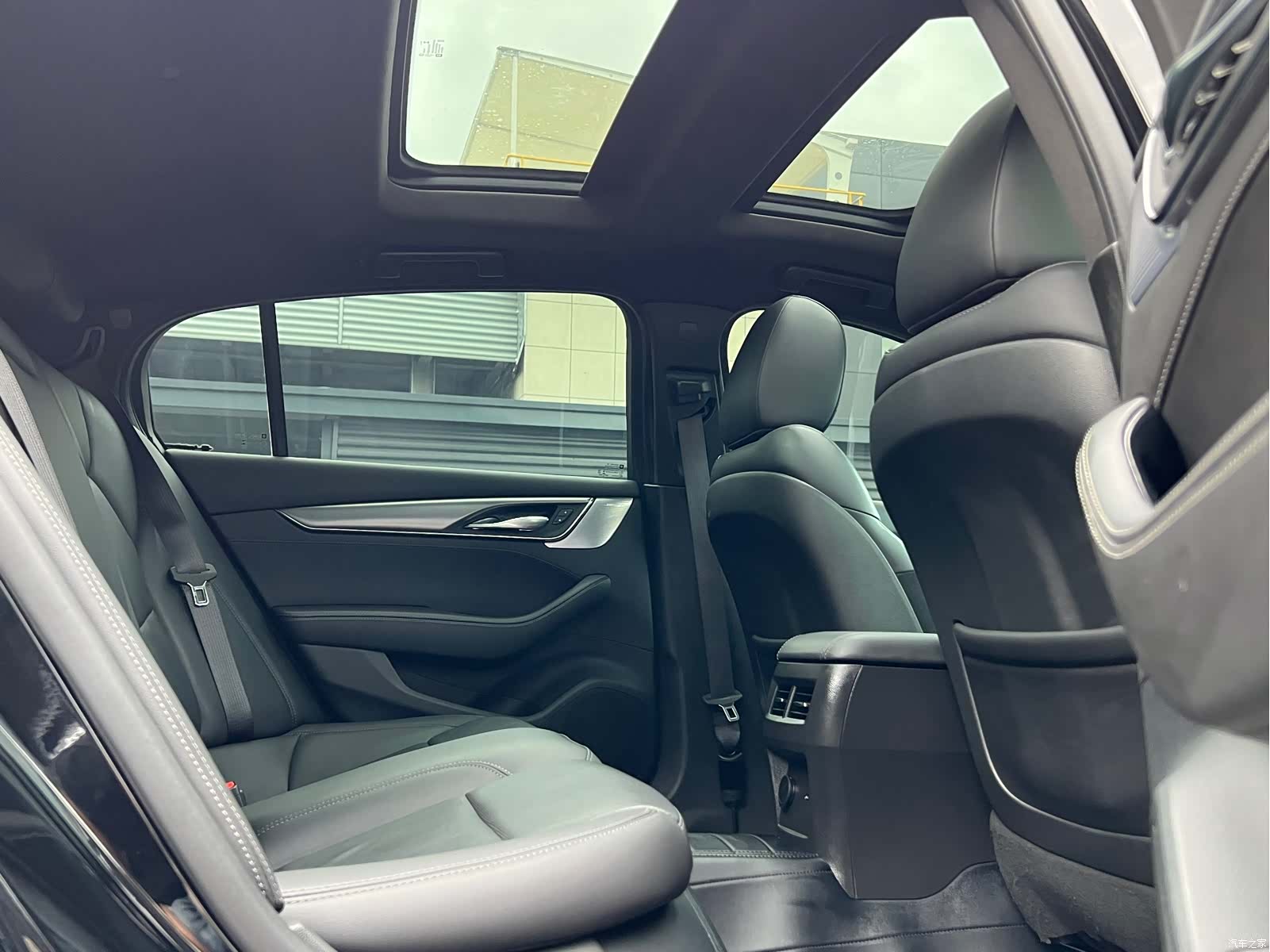 Cadillac CT5, 2023 12