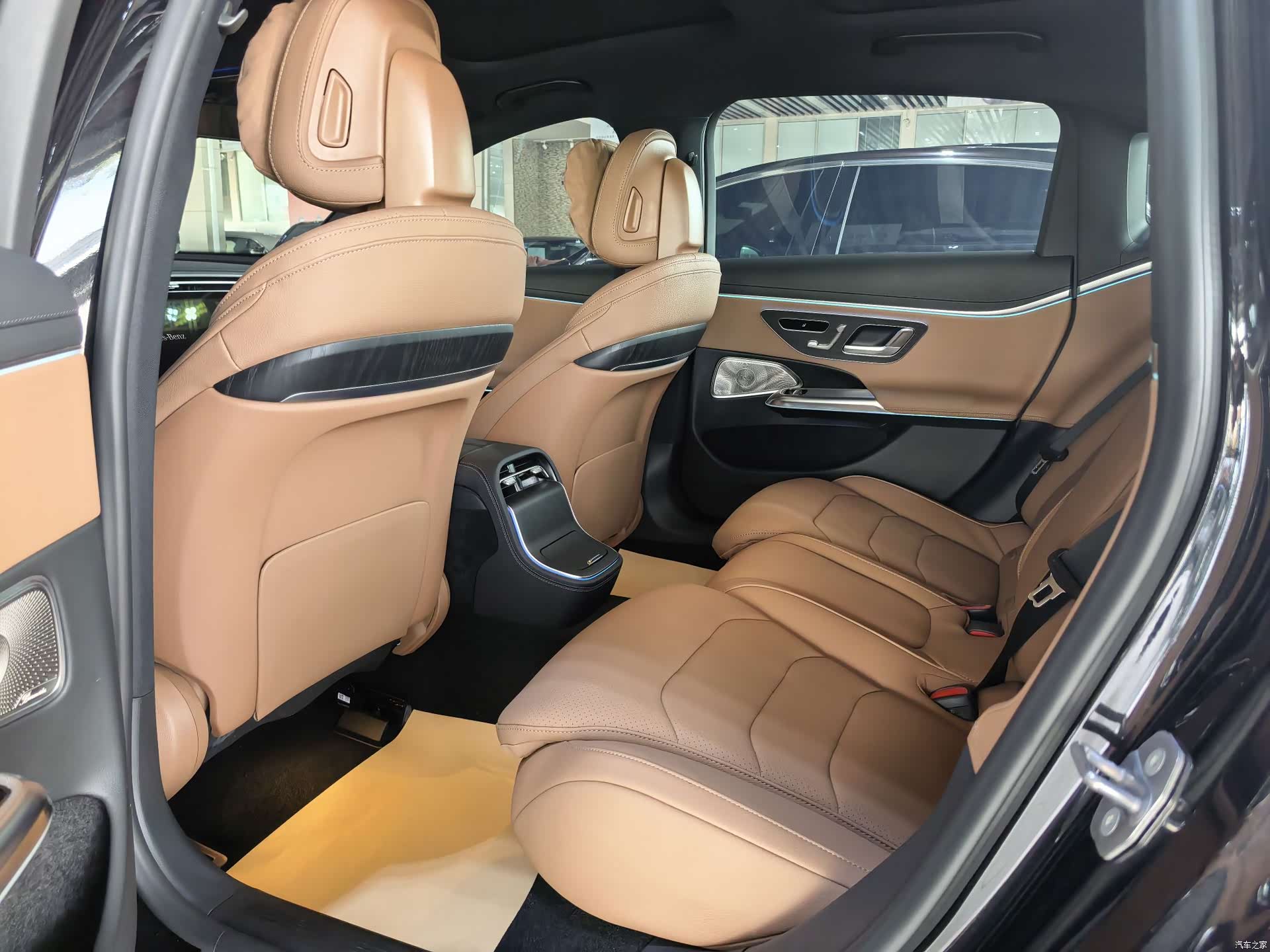 Mercedes-Benz E-Class, 2024 все фото