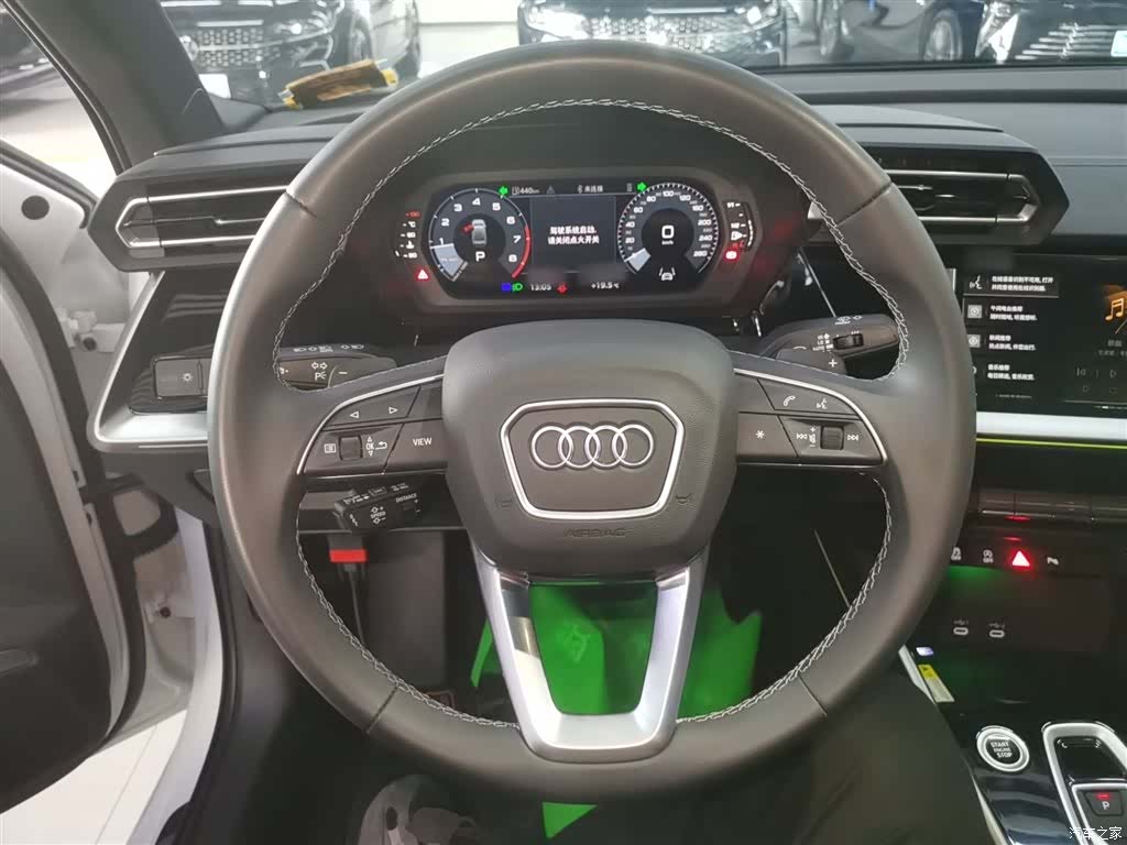 Audi Flying Spur, 2025 7