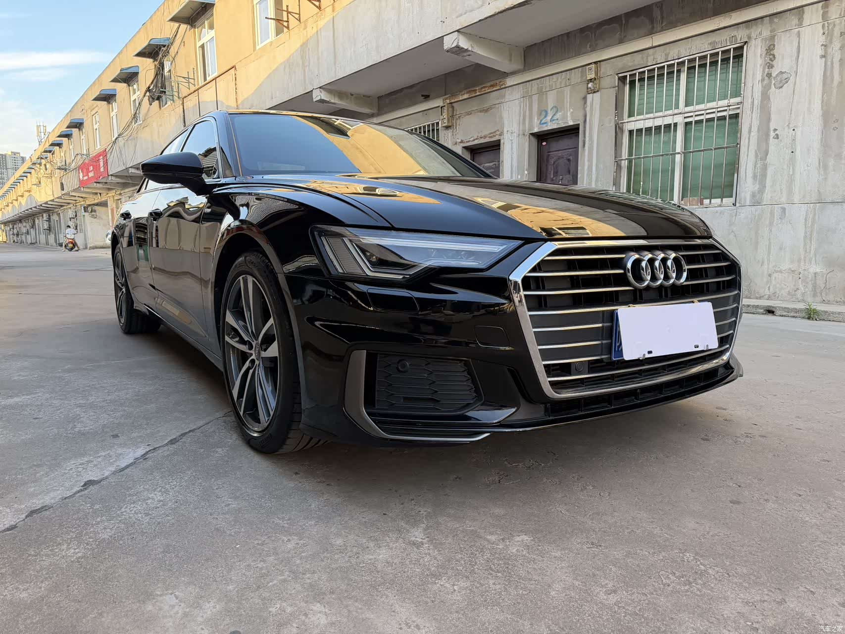 Audi A6L, 2021 3