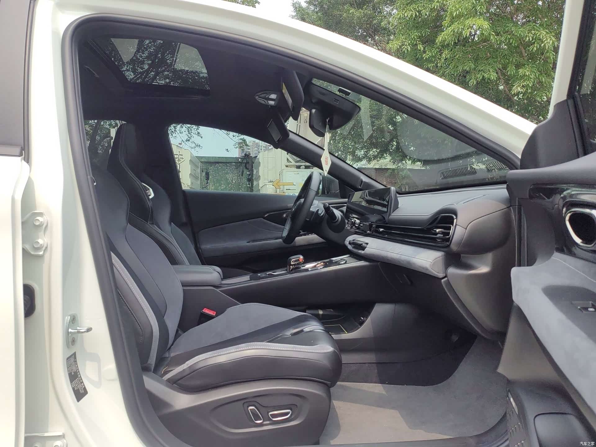Trumpchi Empow, 2025 8