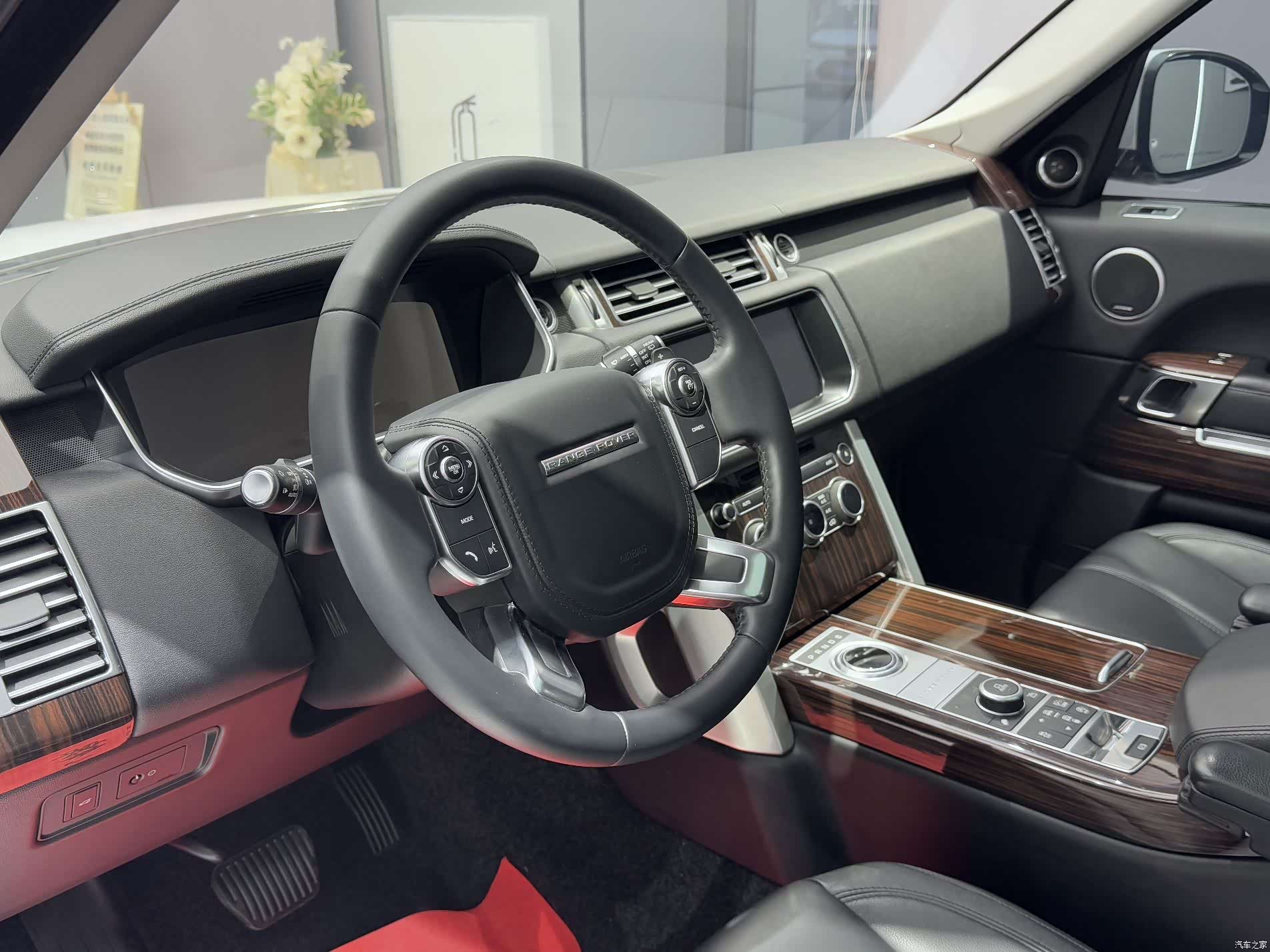 Land Rover Range Rover, 2018 13