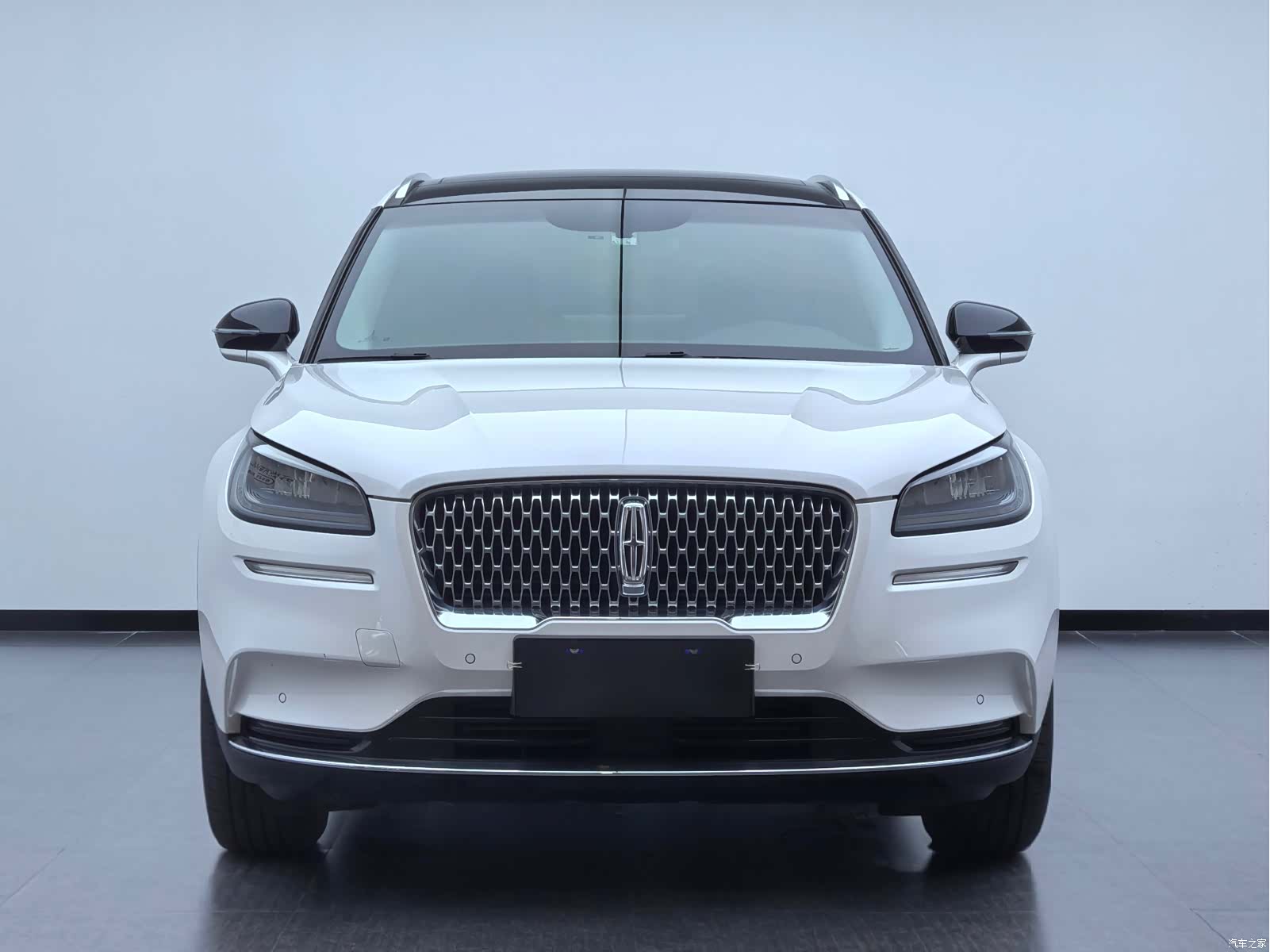 Lincoln Corsair, 2022 3