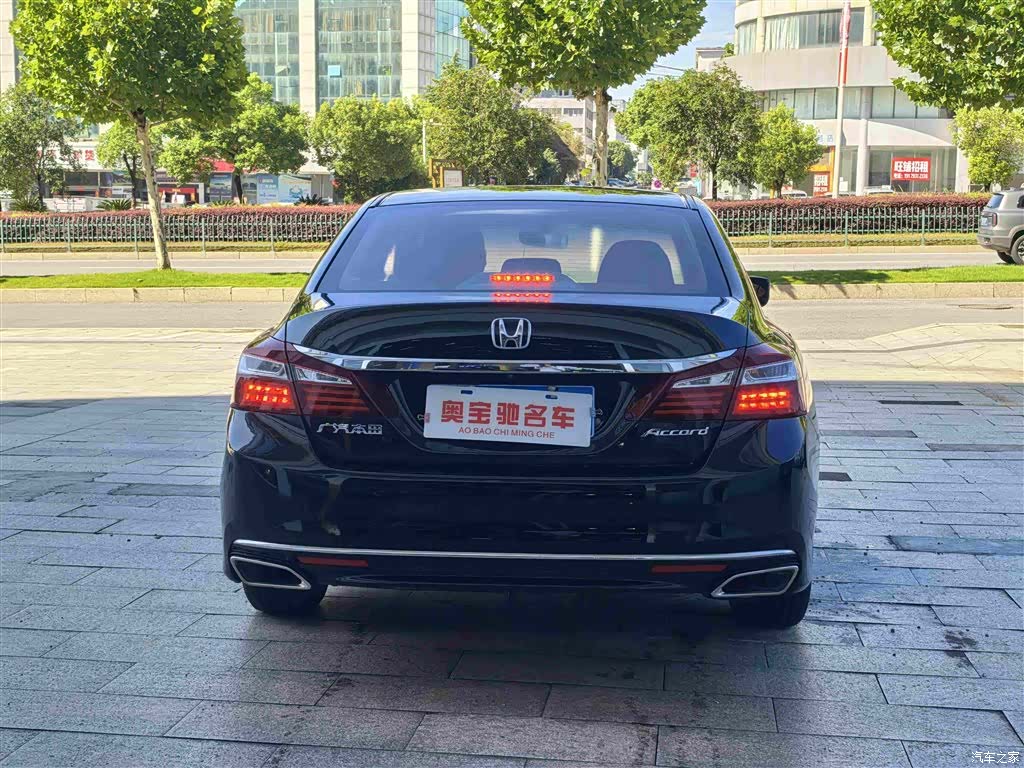 Honda Accord, 2019 8
