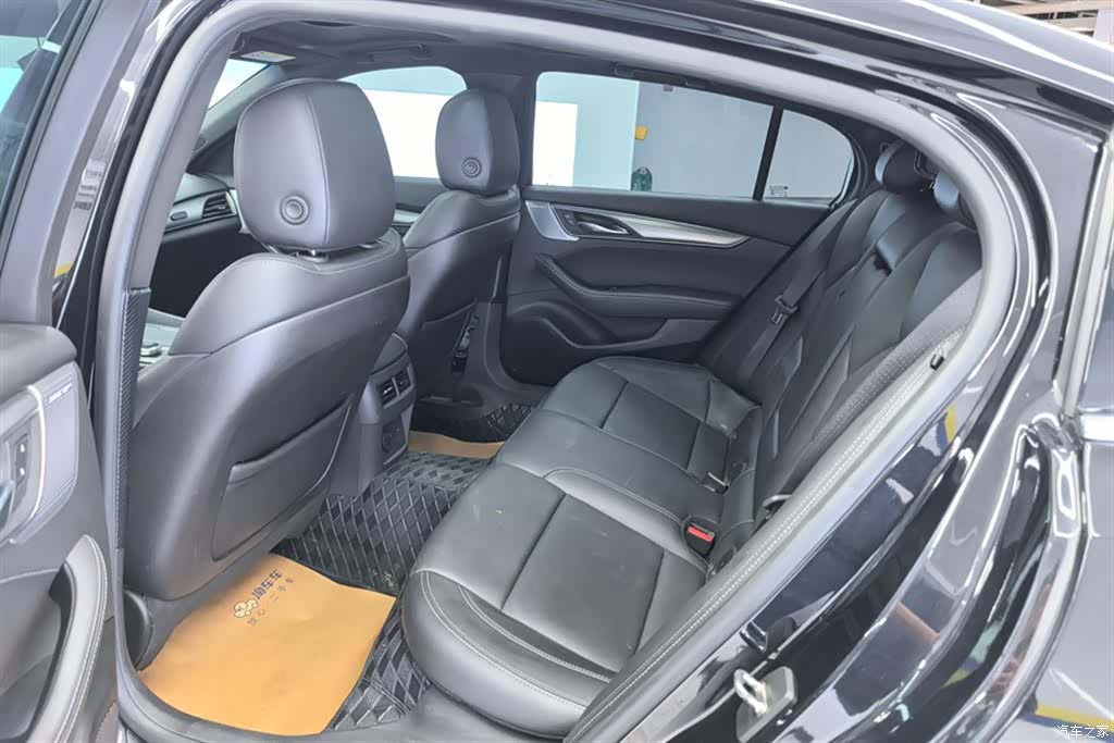 Cadillac CT5, 2021 11