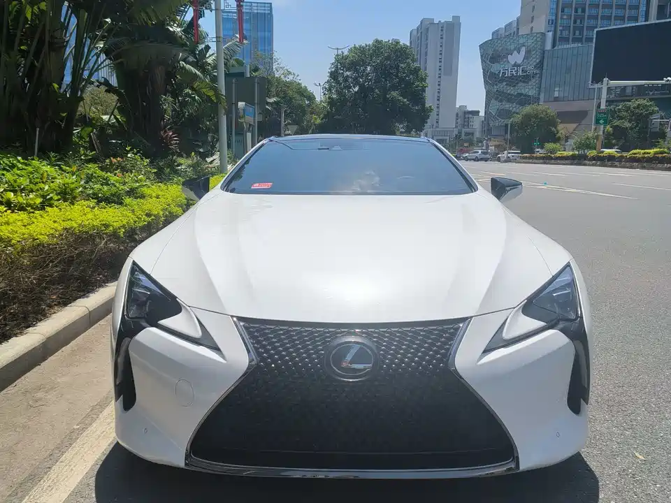 Lexus LC