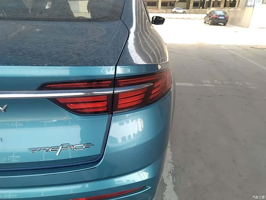 Geely Preface, 2022 8