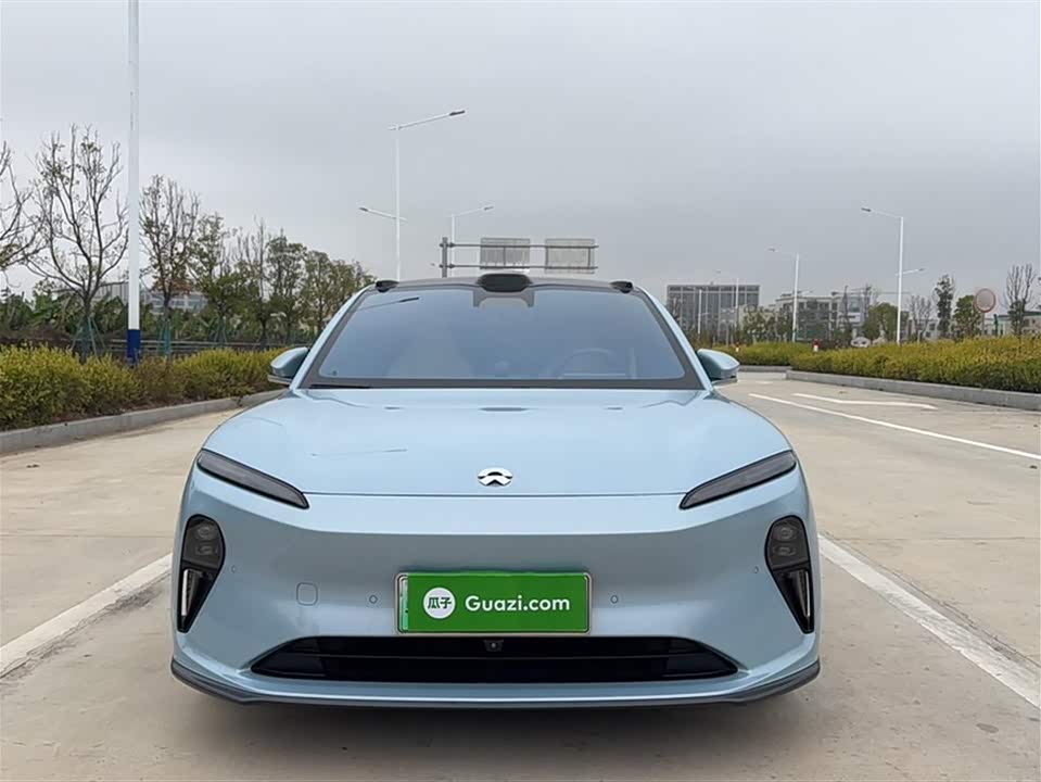 NIO ET5T