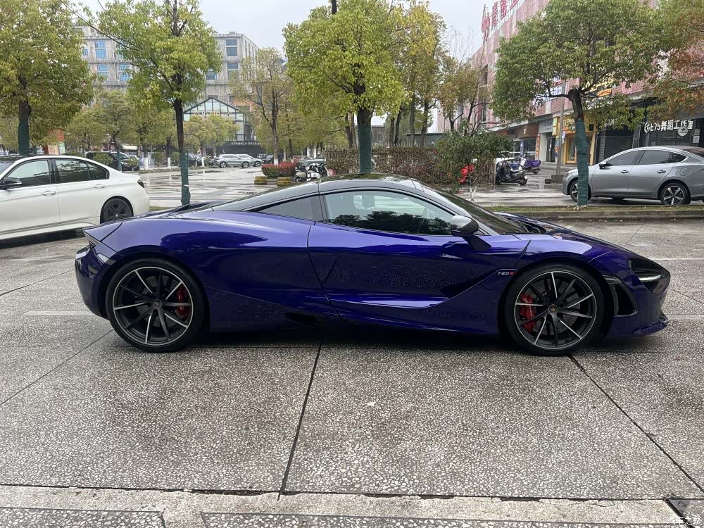 McLaren 720S, 2019 6