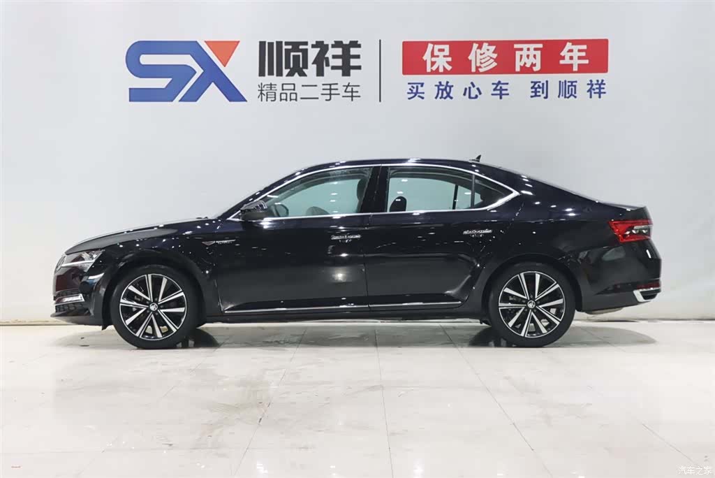 Skoda Superb, 2024 6