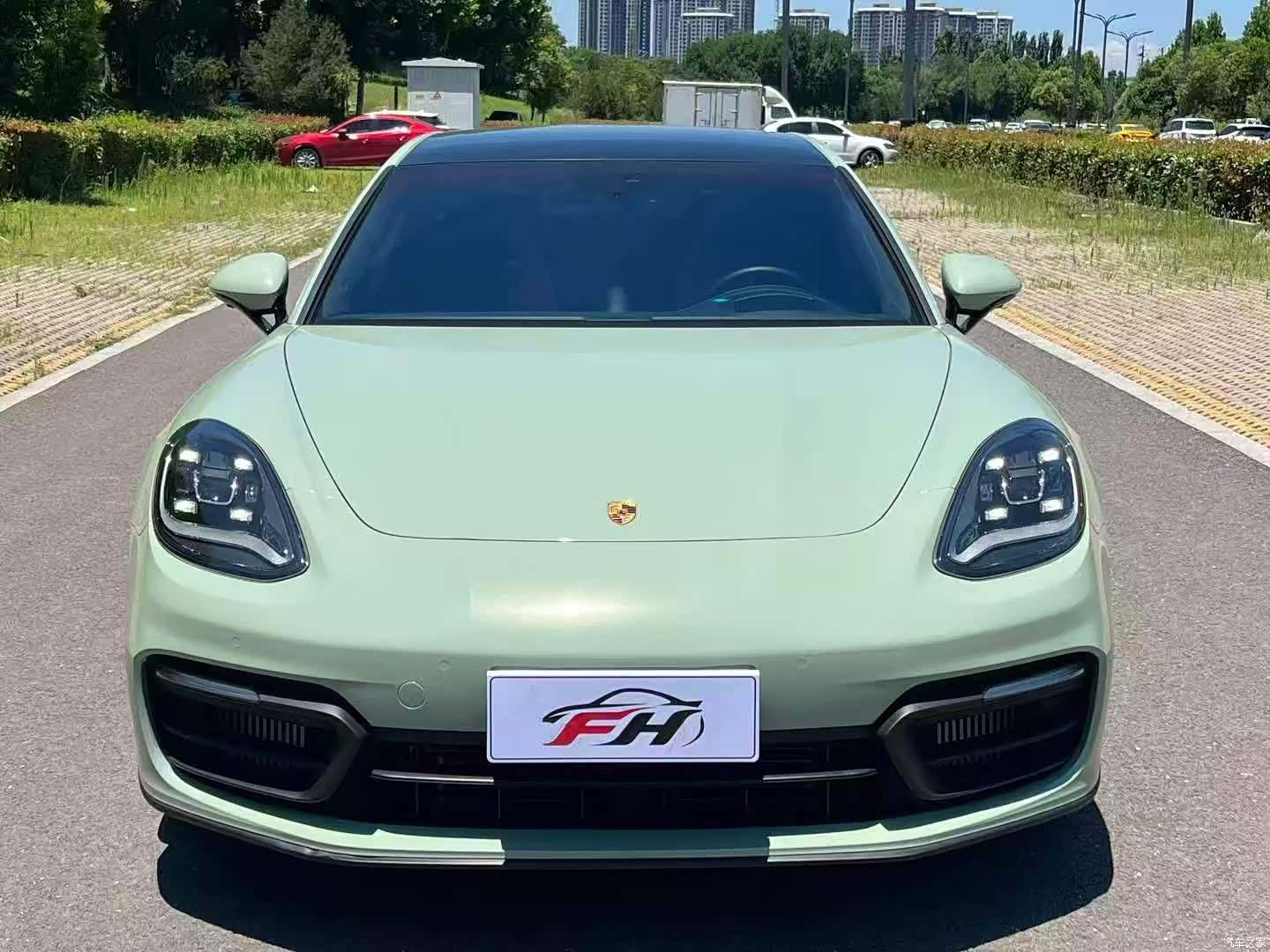 Porsche Panamera, 2024 2