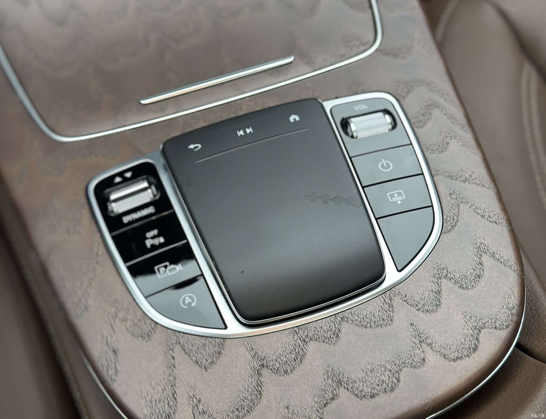 Mercedes-Benz E-Class, 2022 11