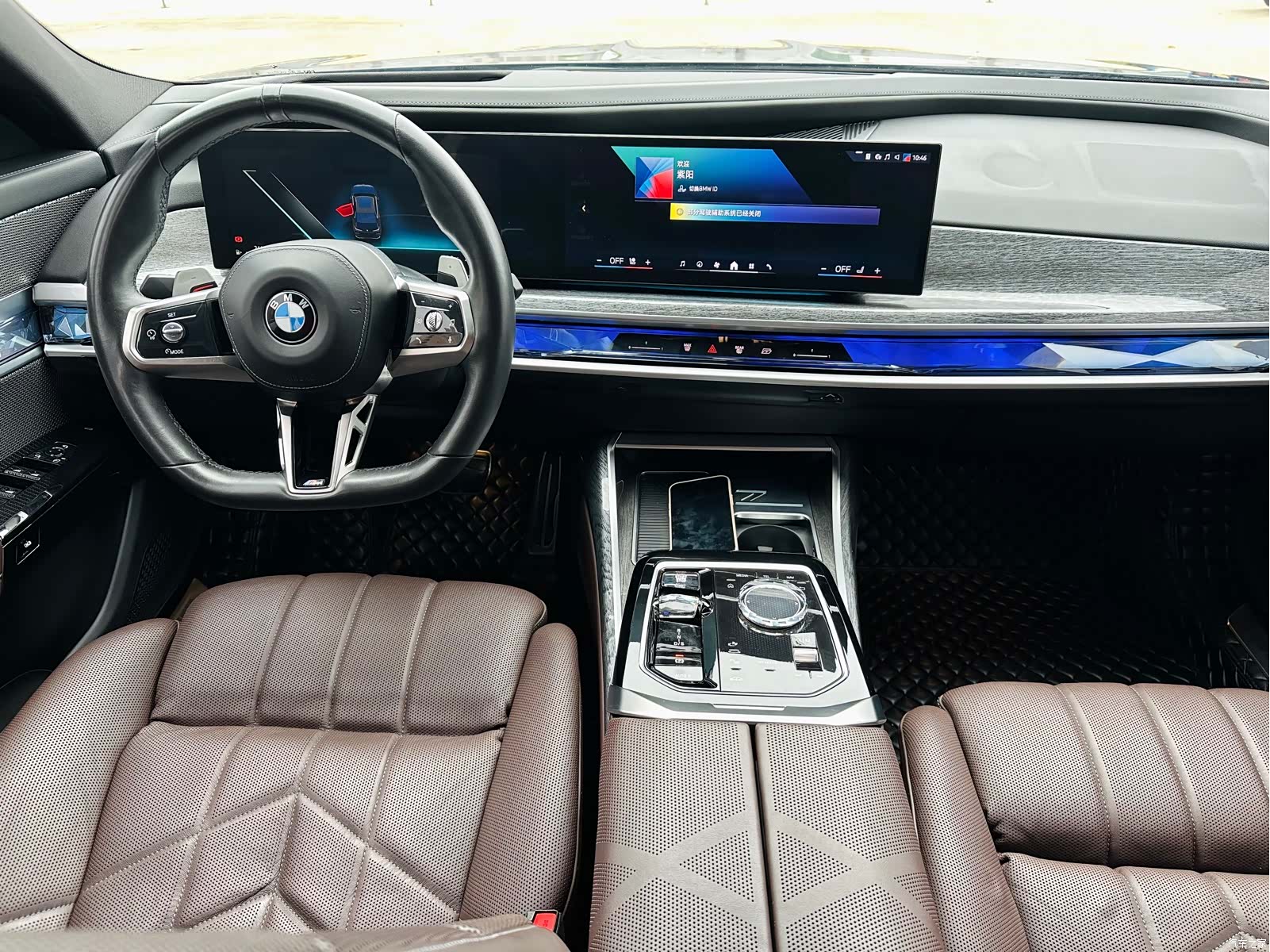 BMW 7 Series, 2022 все фото