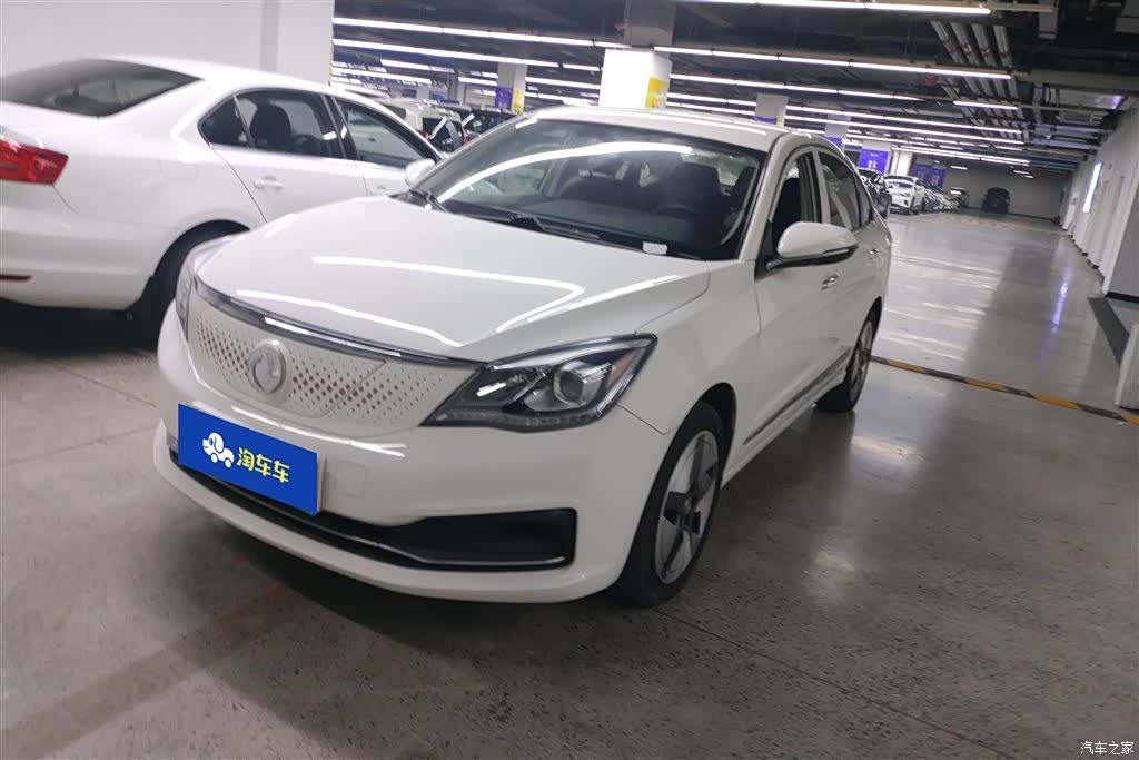 DongFeng E70, 2021 1