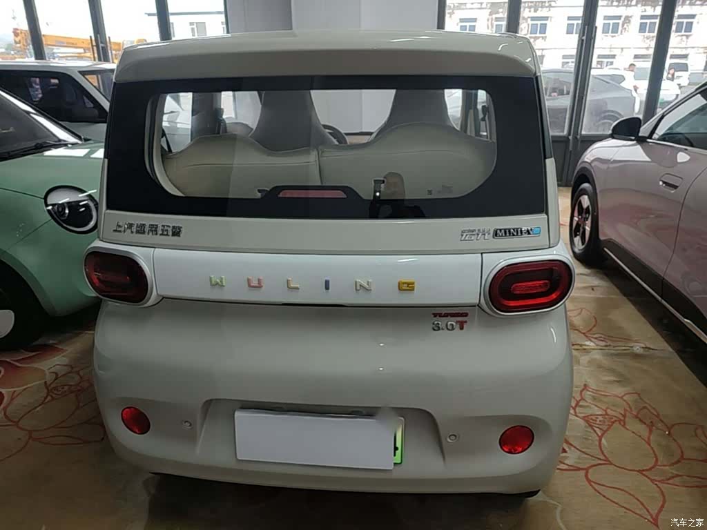 Wuling MINIEV, 2025 6