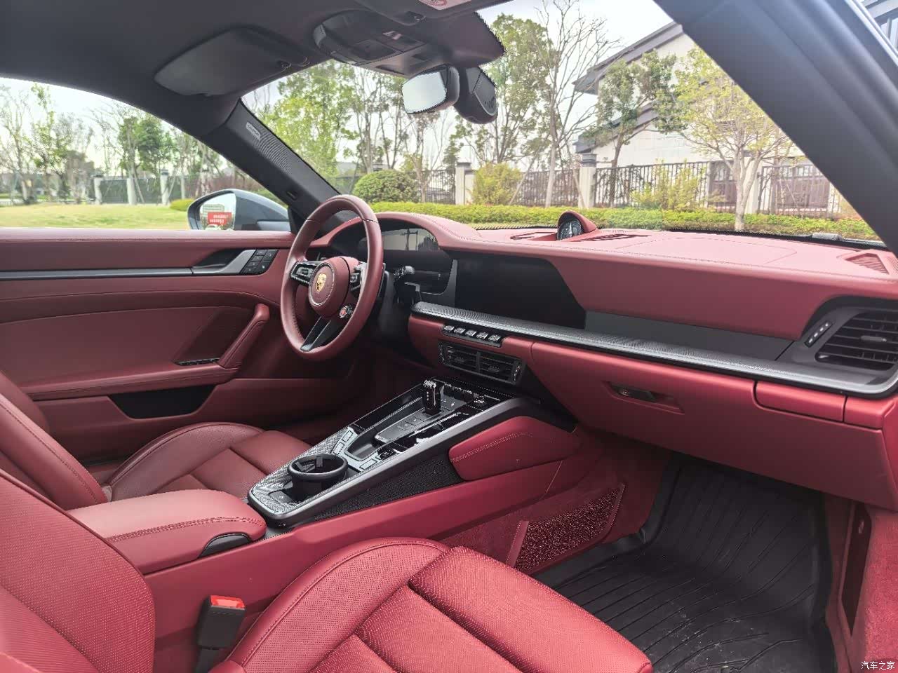 Porsche 911, 2025 11
