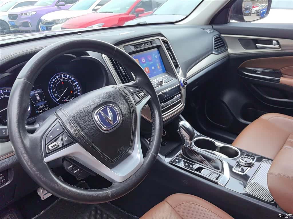 Changan CS95, 2017 8