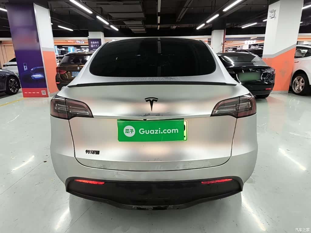 Tesla Model Y, 2023 6