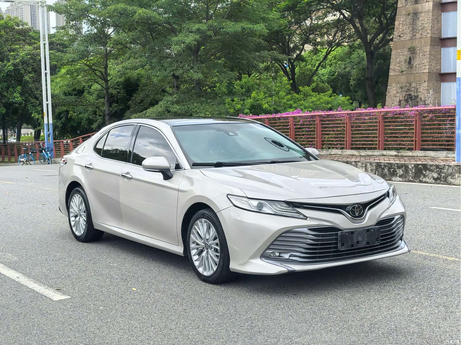Toyota Camry, 2019 3