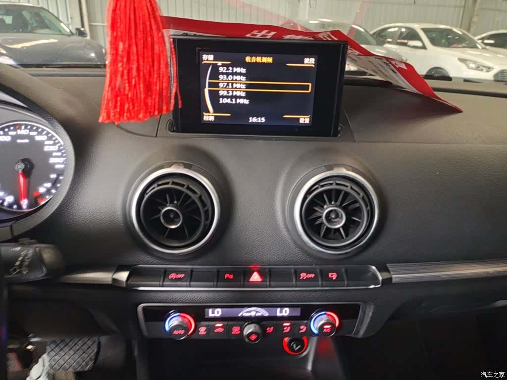 Audi A3, 2016 13