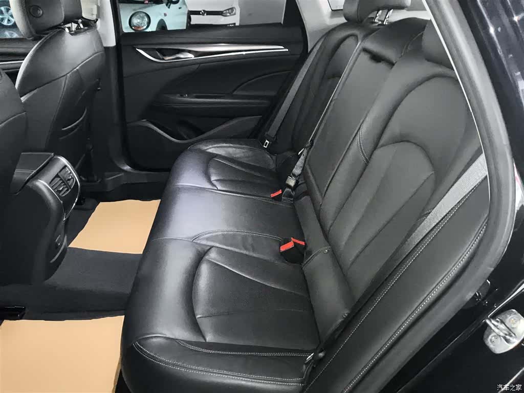 Buick LaCrosse, 2019 13