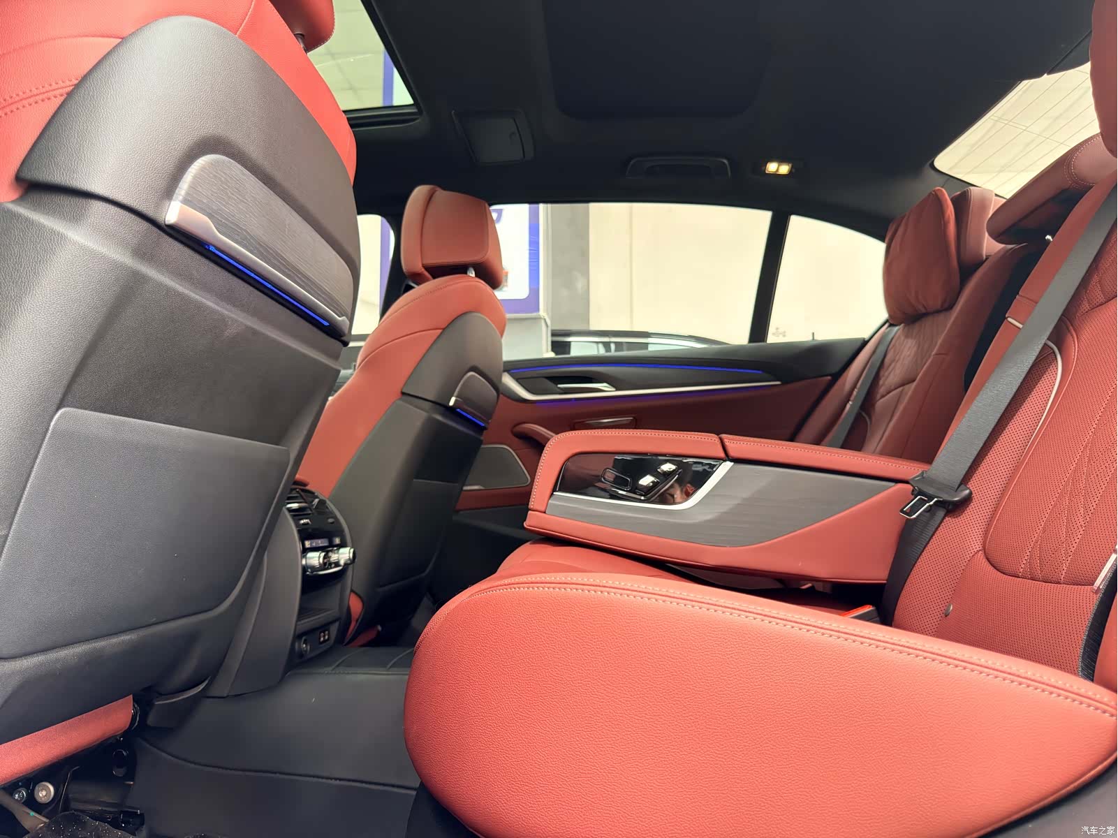 BMW 5 Series, 2022 6