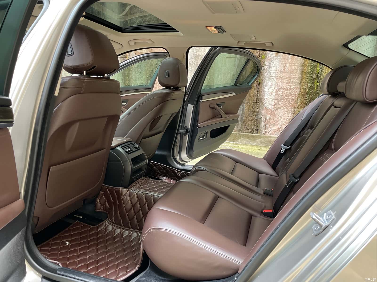 BMW 5 Series, 2014 12