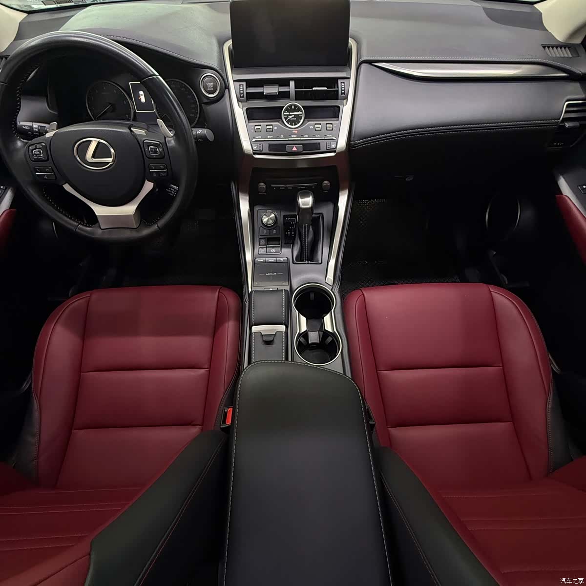 Lexus NX, 2020 10