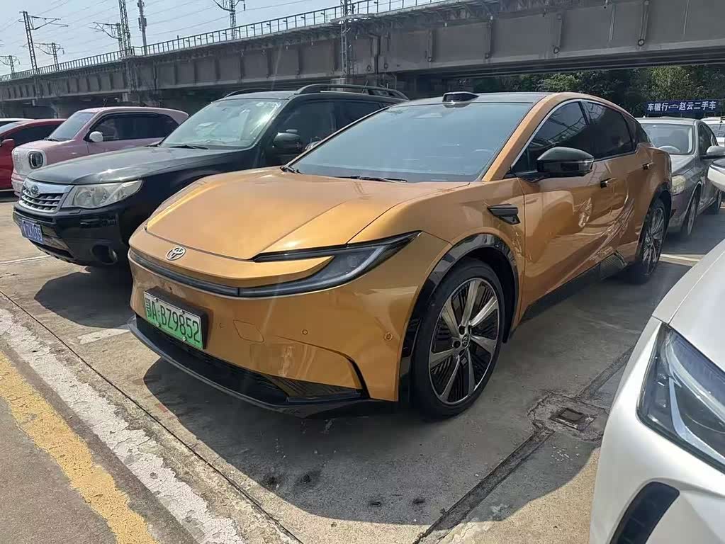 Toyota bZ5 2025 550 PRO