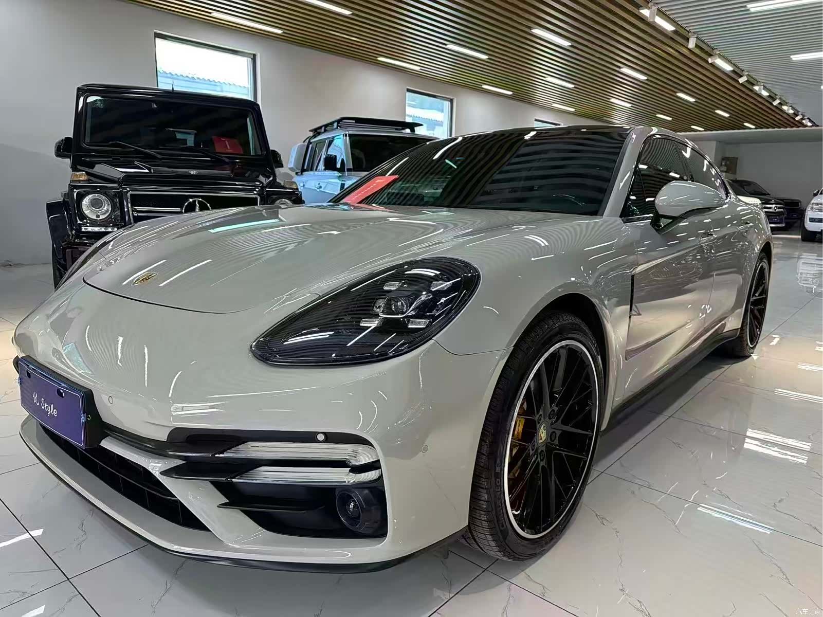 Porsche Panamera, 2019 2