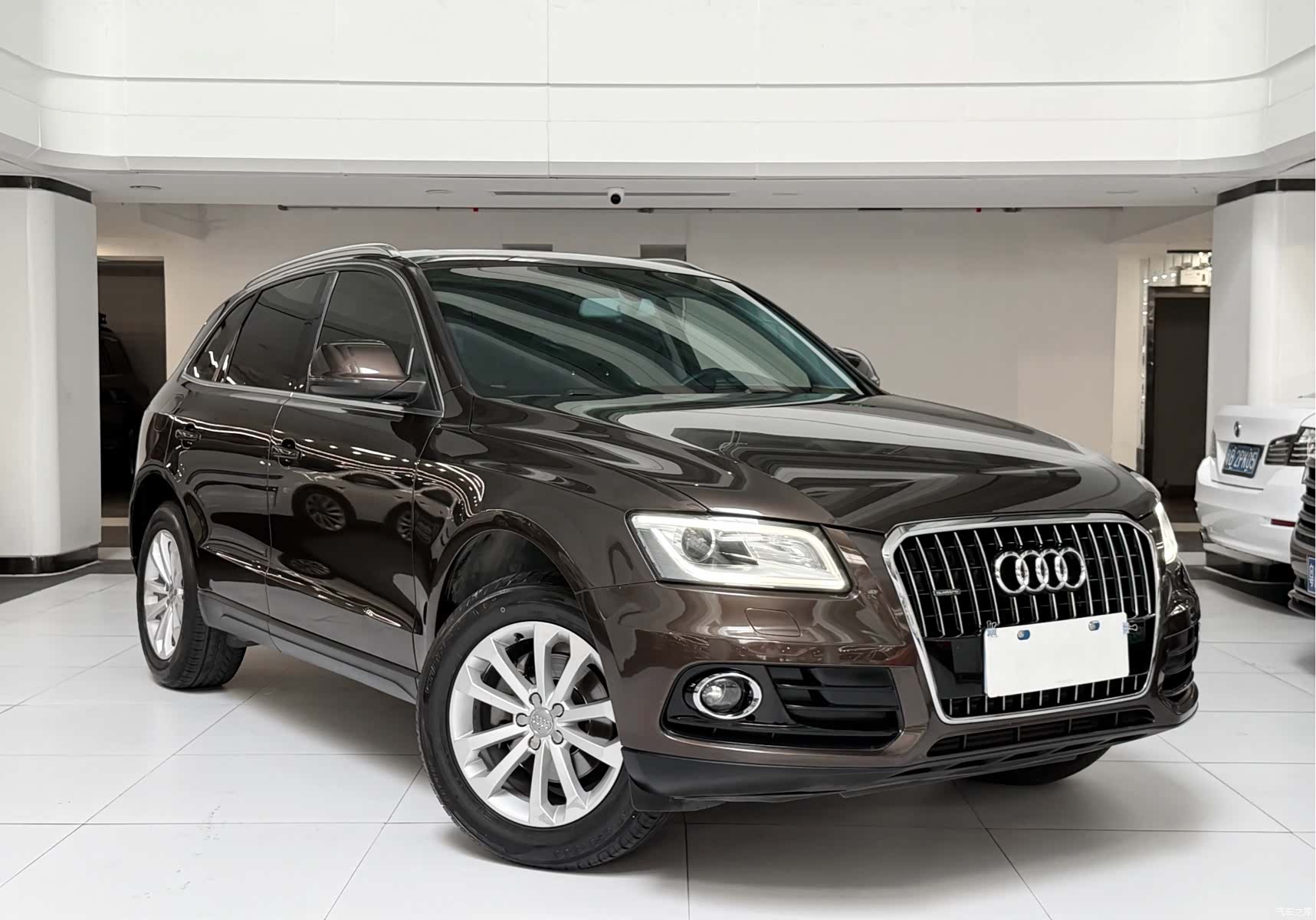 Audi Q5, 2014 3